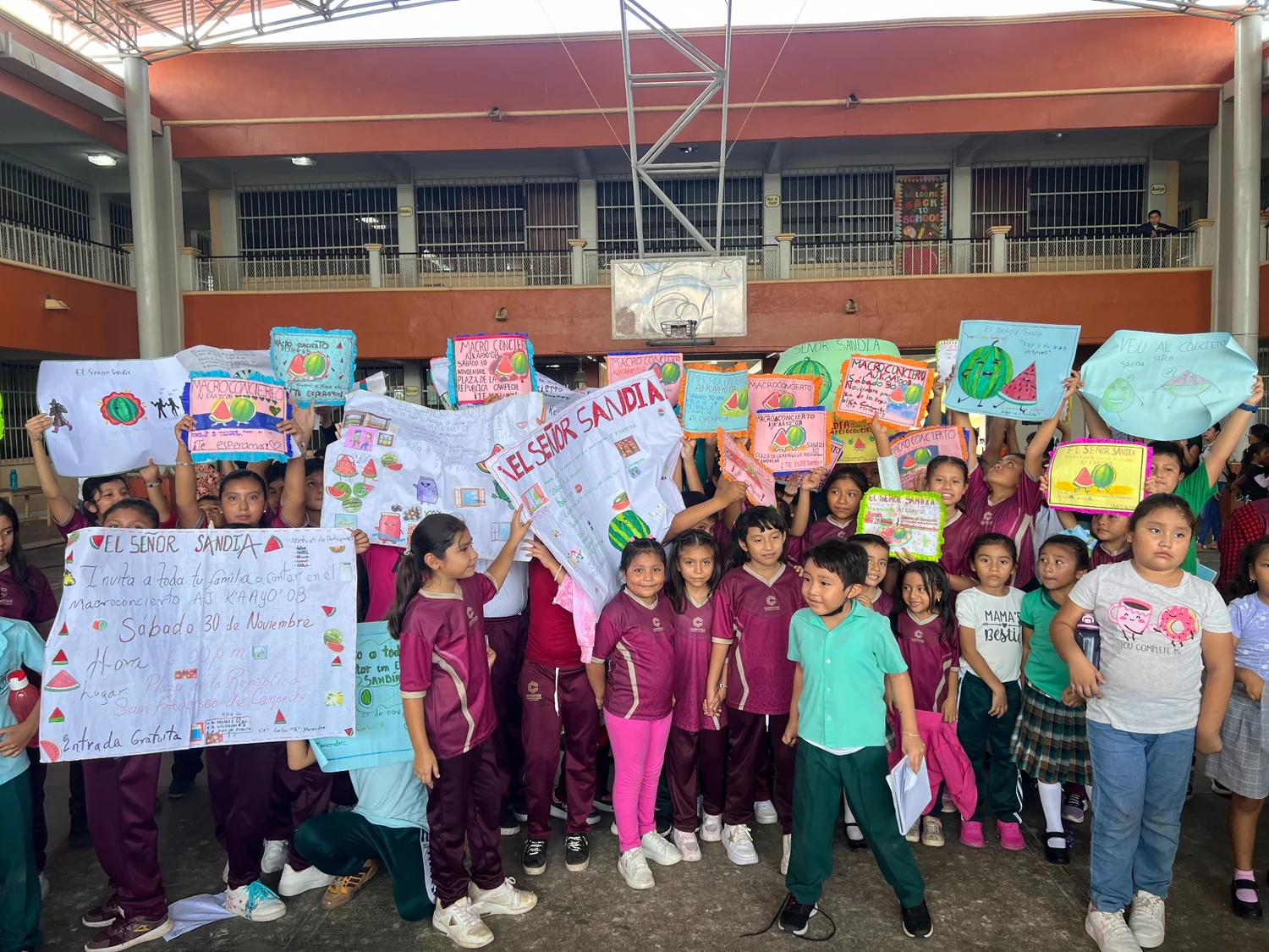 El Señor Sandía: trabajos de los escolares